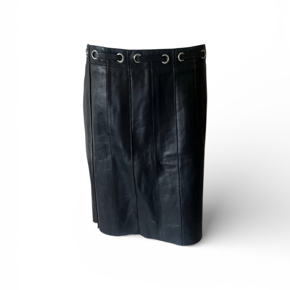 BCBGMaxAzria Black Midi Skirt with Grommet Detail and Pockets